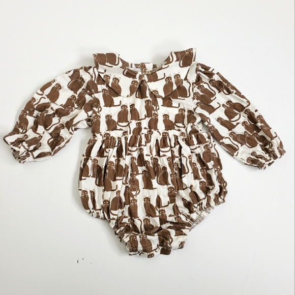 kate quinn Other - Kate Quinn Cat Print Peter Pan Bubble Romper Long Sleeve Baby Size 3-6 months